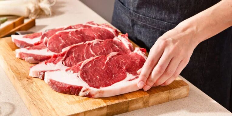 Usare la carne rossa per le vene varicose